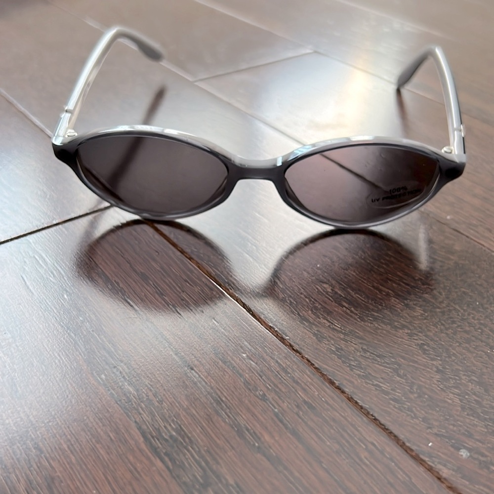 Valentino sunglasses